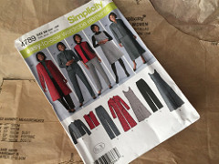 Sewing: Simplicity 4789 – Sew Do It Emma
